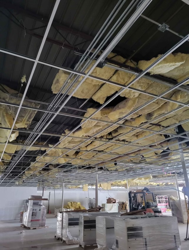 Insulated Ceiling Structure