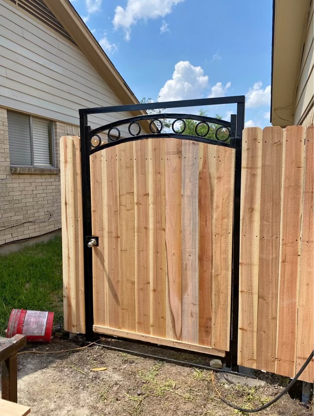Custom Fence Installation