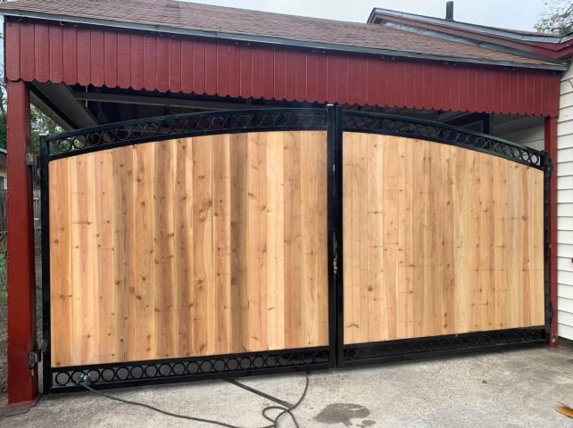Decorative Double Gate