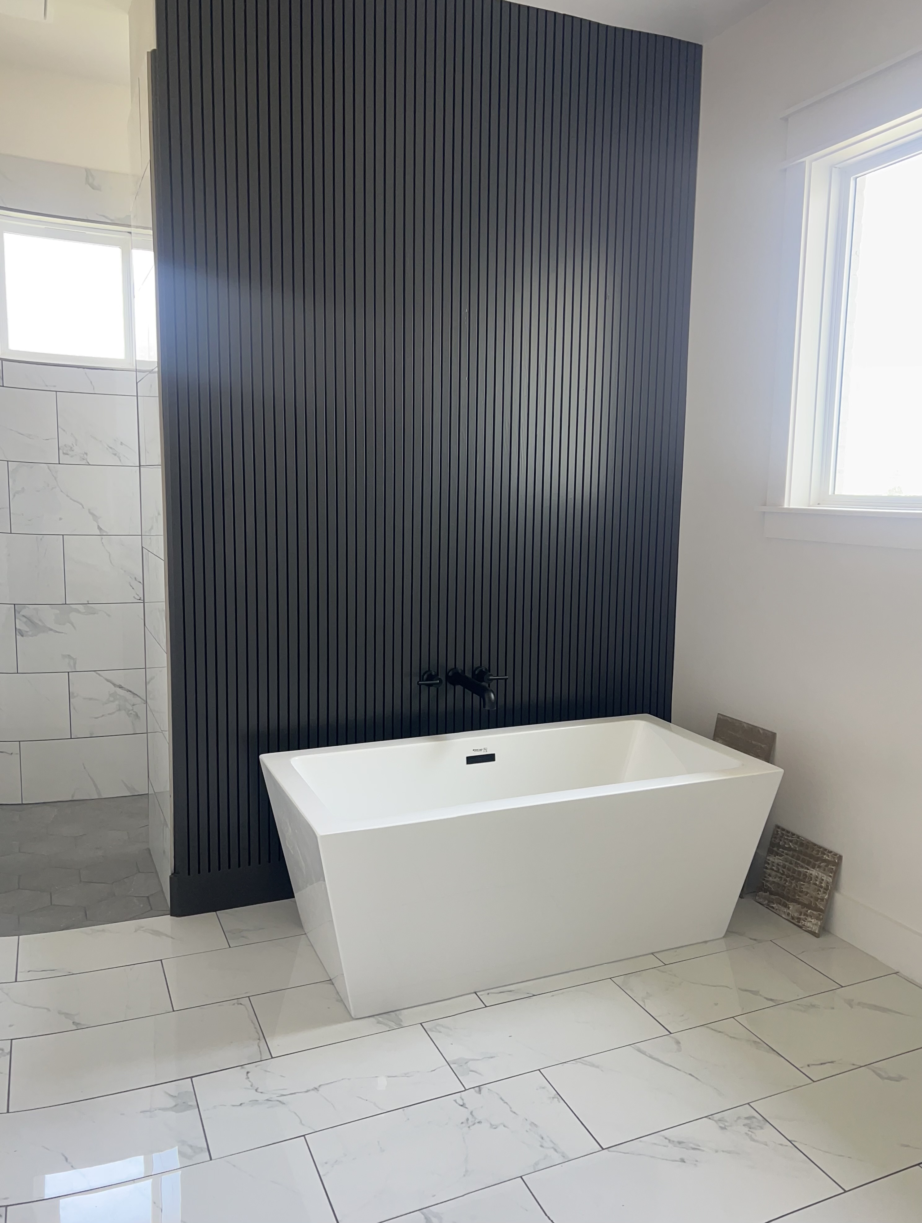 Modern Freestanding Tub